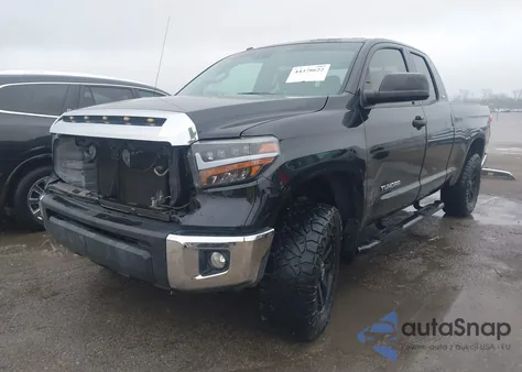 2018 Toyota Tundra Sr5 4.6L V8 из США, поврежденный, VIN 5TFRM5F14JX132079